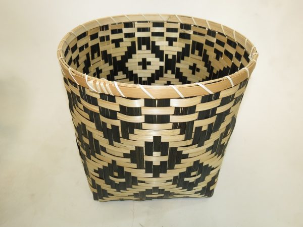 Bamboo basket, model: K02